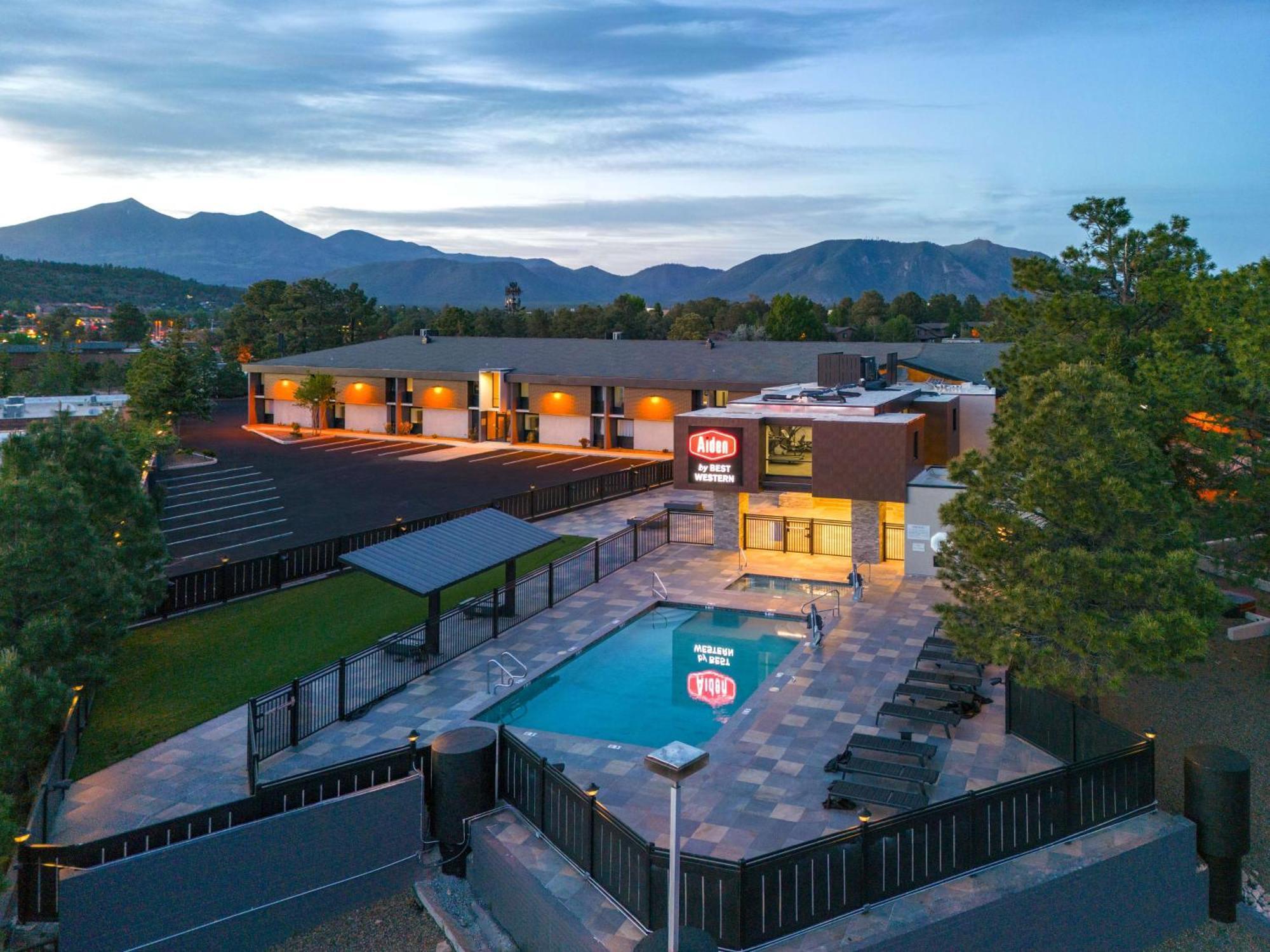 Aiden By Best Western Flagstaff Bagian luar foto